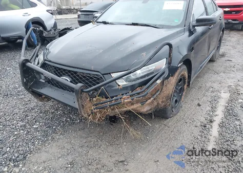 2015 Ford Police Interceptor z USA, uszkodzony, nr VIN 1FAHP2MK0FG151884